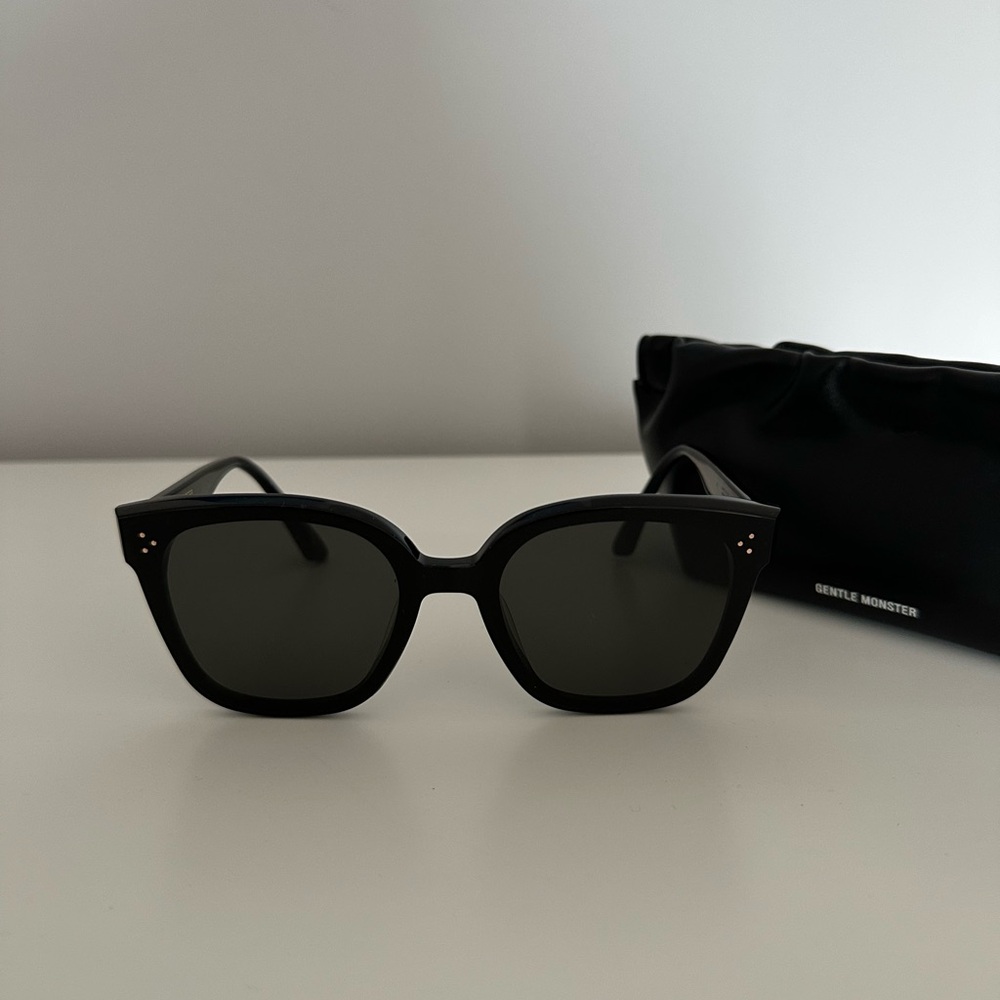 Gentle monster Rick sunglasses black on black